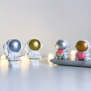 Linda adorable figura de astronauta Kawaii, estatua de figura de astronauta, astronauta en miniatura, juguetes de aventura, regalo para él