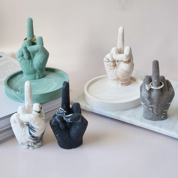 Soporte de mármol para anillos de dedo medio, bandeja de Jesmonite para joyas de dedo medio, escultura de mano "F*ck You Off", adorno divertido para estante, soporte de anillo peculiar