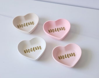 Mother's Day Gift Personalized Mom Heart Ring Dish-Customize Heart Jesmonite Jewelry Tray for Mom Heart Trinket Dish