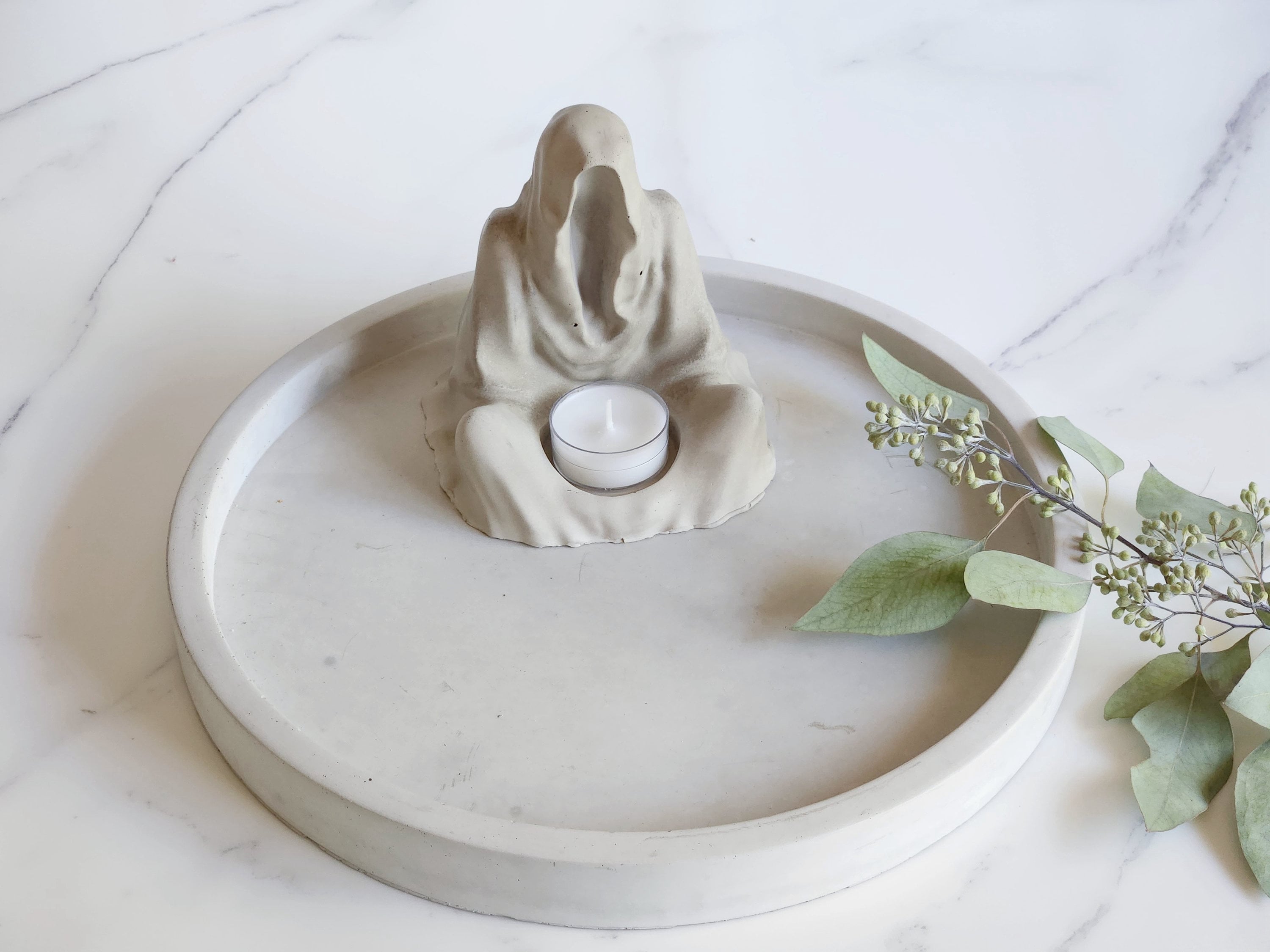 Jesmonite Ghost Candle Holder-Halloween Ghost Decorations for Fall-Spooky Ghost Candlestick Holder-Gothic Home Decor