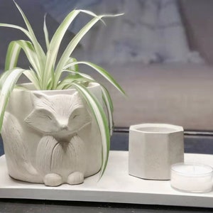 Handmade Adorable Concrete Fox Planter-Cement Cute Fox Flower Pot with Drainage-Succulent Cactus Planter