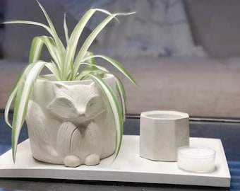 Handmade Adorable Concrete Fox Planter-Cement Cute Fox Flower Pot with Drainage-Succulent Cactus Planter