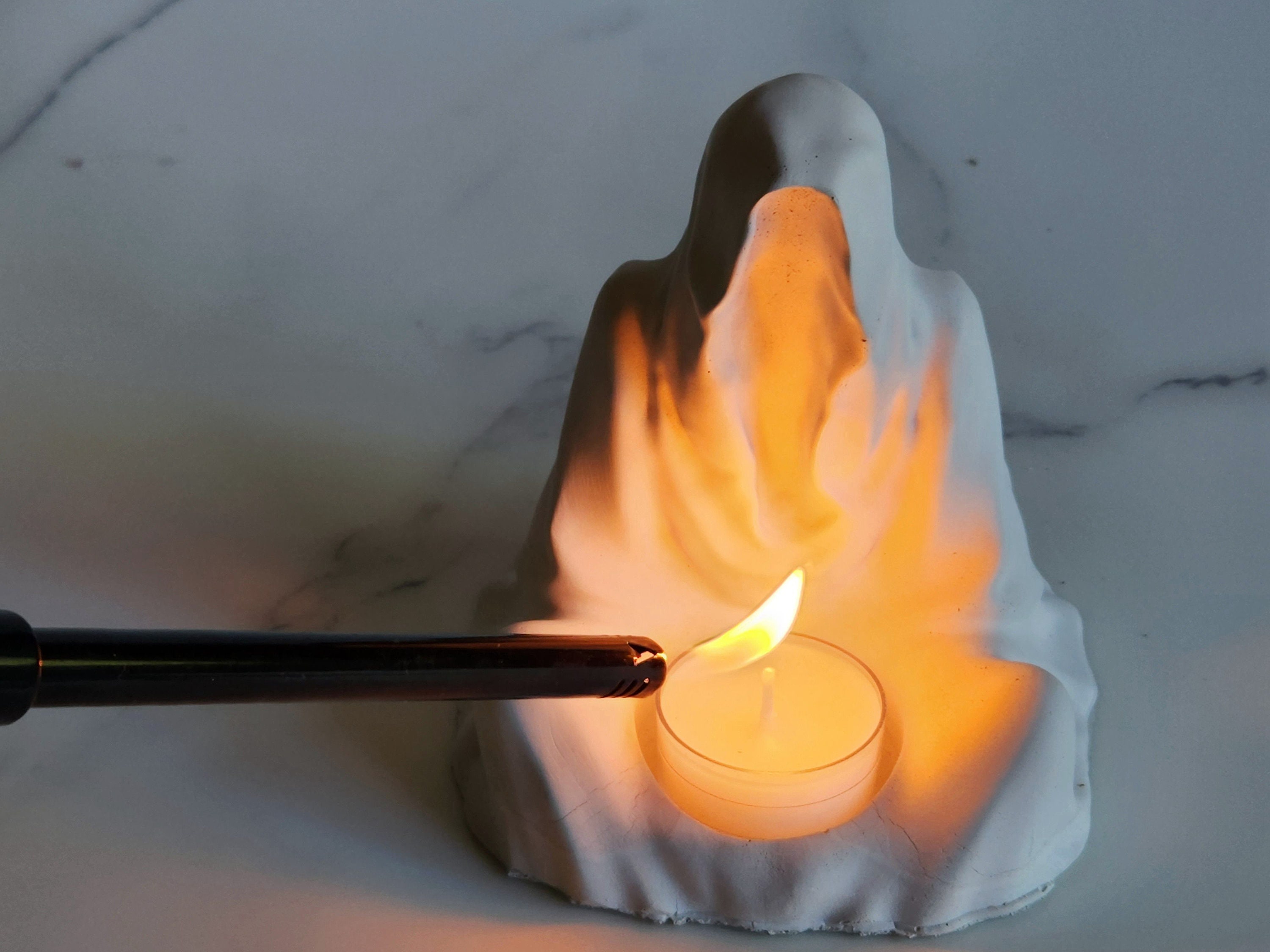Jesmonite Ghost Candle Holder-Halloween Ghost Decorations for Fall-Spooky Ghost Candlestick Holder-Gothic Home Decor