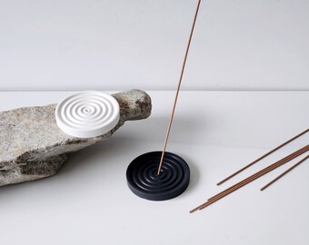 Spiral Incense Holder-Round Jesmonite Incense Stick Stand-White Black Incense holder- Rituals Gift Set-Handmade Incense Stick Dish