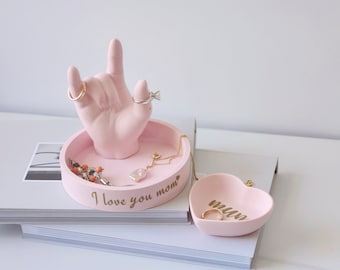 I Love You Mom Jewelry Tray Hand Sculpture-Personized Message Name I Love You Hand Symbol Ring Holder-Customize Gift for Mom