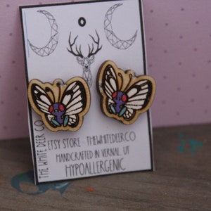 Butterfree Pokemon Ohrringe, Butterfly Pokemon go Schmuck, Anime Geschenk, Manga Karten Ohrring, Bug Pocket Monster, hypoallergen Ohrstecker