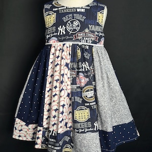 New York Yankees inspired Toddler/Girls Dress - Size 18M - Girls 8