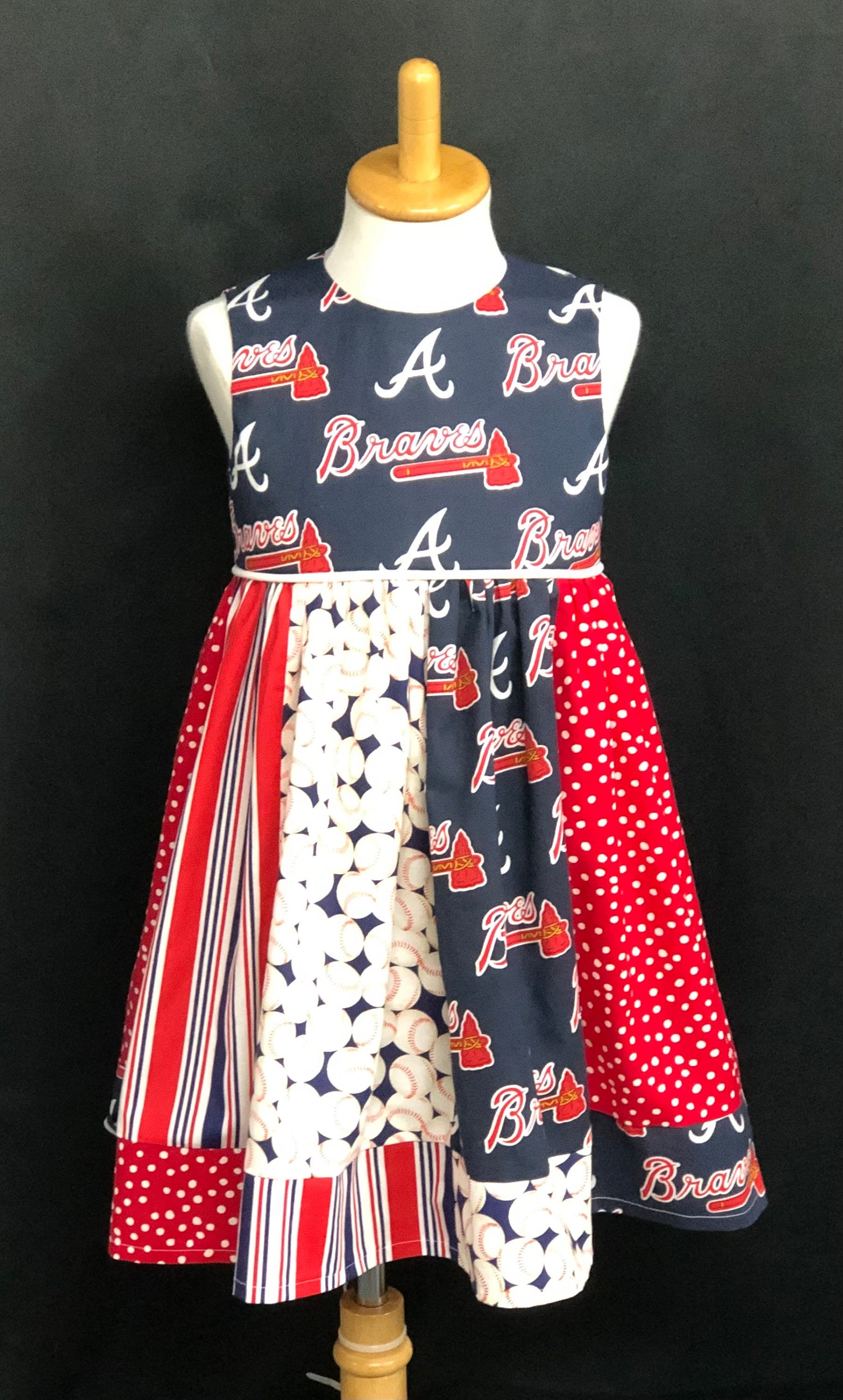 braves jersey dress Women's Nike Navy Atlanta Braves Alternate Replica Team Jersey Size: Medium