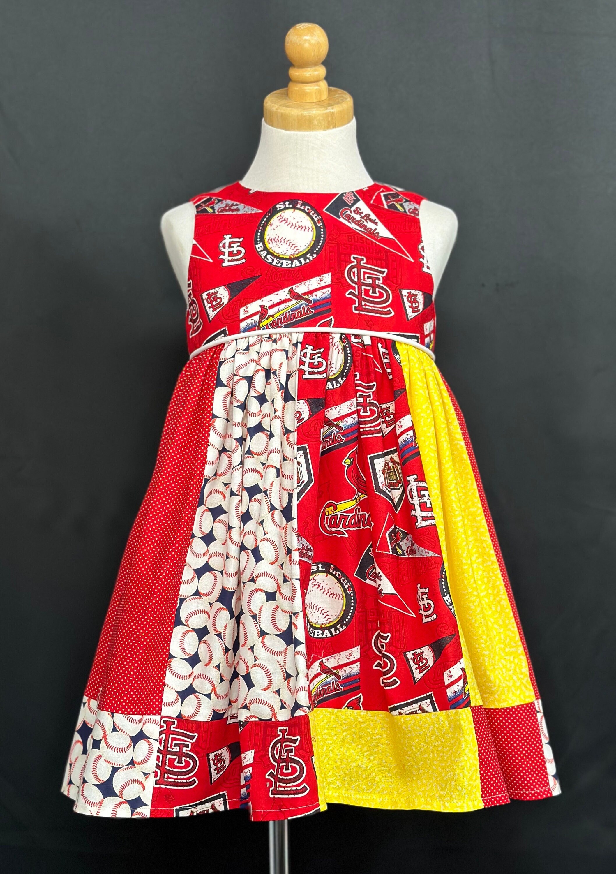 St Louis Cardinals inspired Toddler/Girls Dress - Size 18M - Girls 8 St Louis Cardinals inspired Toddler/Girls Dress - Size 18M - Girls 8