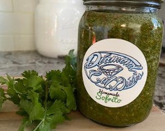 Fresh Authentic  All Natural Sofrito 16oz  Add amazing flavors to all your Diamond Dishes. 16oz Jar