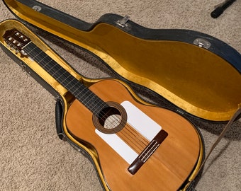 Hand Made Flamenco guitar best craftsmanship best wood tones ca 1968 recent set up and minor repairs by Tsorbas, WA