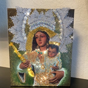 Virgen de Los Remedios. Nuestra Señora de los Remedios (con recubrimiento epoxi transparente)