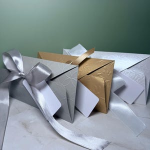 Geldgeschenk Umschlag | Geldbörse mit Schleife & Anhänger | Geldhalter | Gold, Silber, Elfenbein