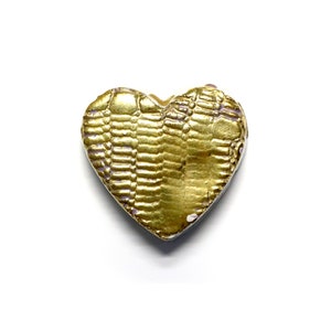 Gold Heart - Keramik Wandbehang von Franko B, zeitgenössische Kunst/Skulptur