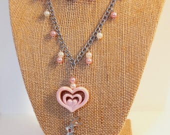 Looney Tunes Bugs Bunny Heart Charm Necklace and Earrings, Pink White and Gray