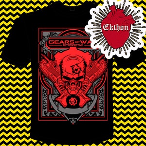 Puede incluir: Camiseta negra con un gráfico rojo y gris de una calavera con armas cruzadas y el texto "Gears of War Retrospective".