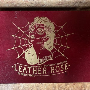 Unique jewelry / cigar box