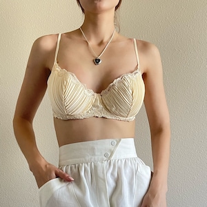 Stunning vintage Pleated la Perla bra, 36 DD, 38 D, 40 D #10230