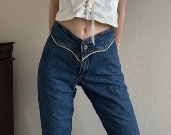 Vintage unique v waist blue jeans, size XL #10194