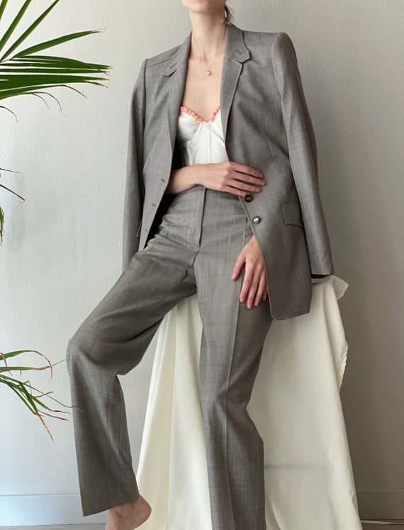 Vintage Escada gray wool pants suit, blazer 36, pa