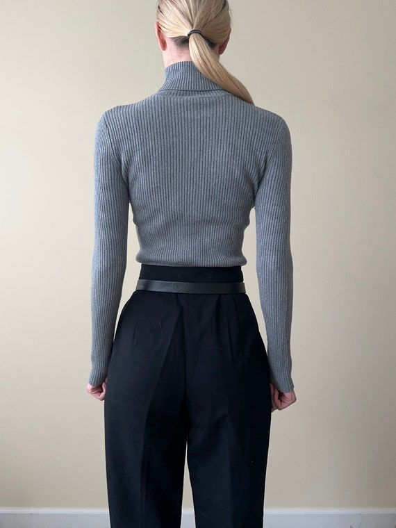 90s gray ribbed turtleneck sweater, cut out, size… - image 3