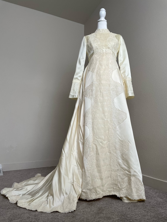 Rare Vintage 1960s ivory wedding dress, empire wa… - image 4