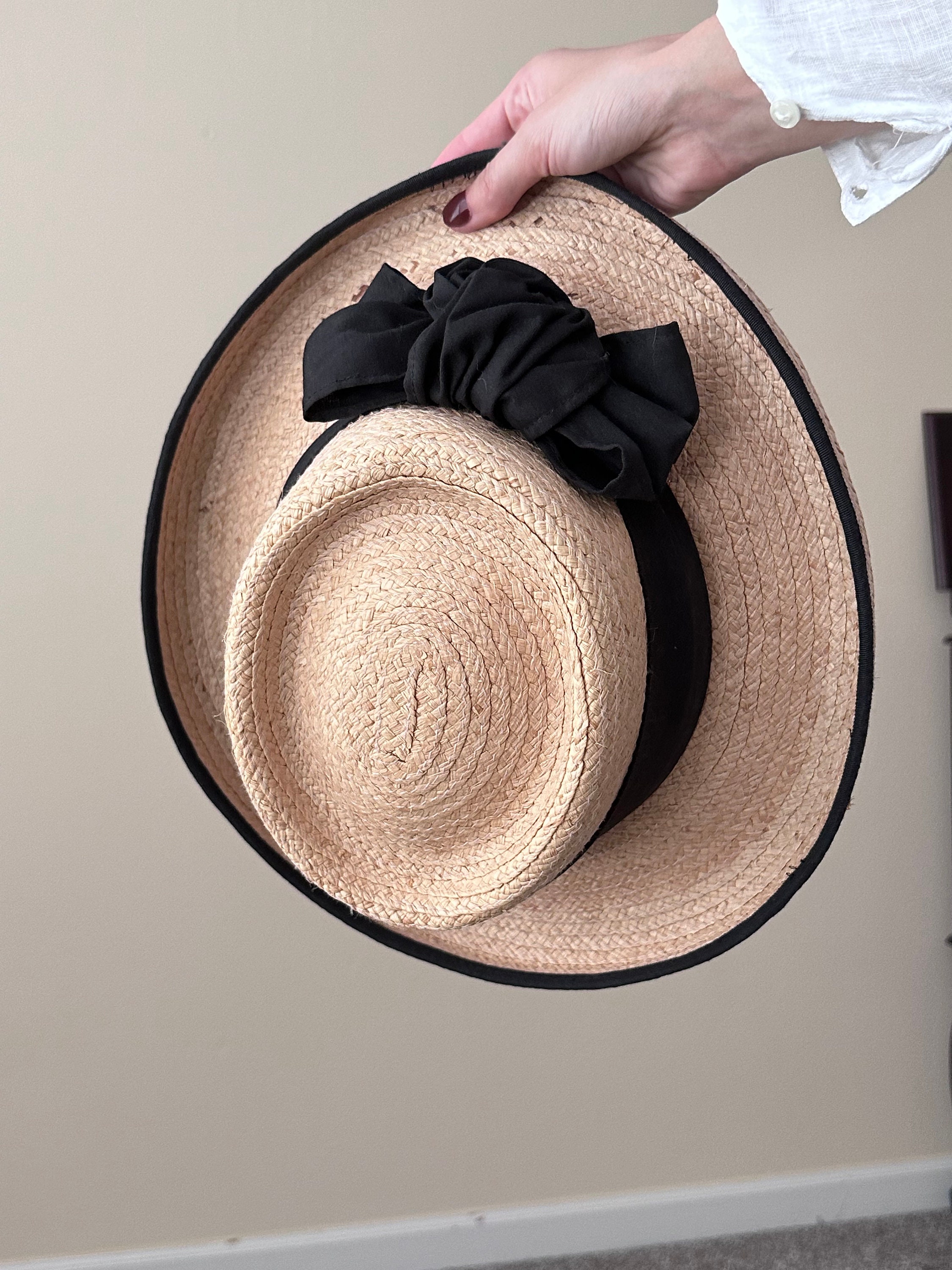 Vintage Elegant Straw Hat Black Ribbon Cottage Core Size S M