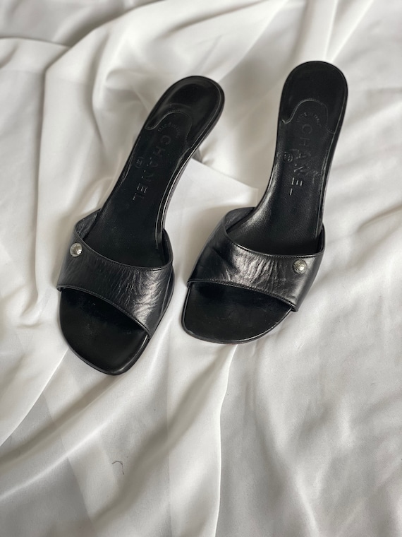 Vintage Chanel Black and White Leather Mules Shoes Sizes -  Hong Kong