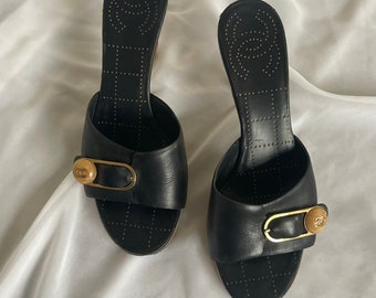 Vintage Chanel black leather shoes, heels, size 7.5