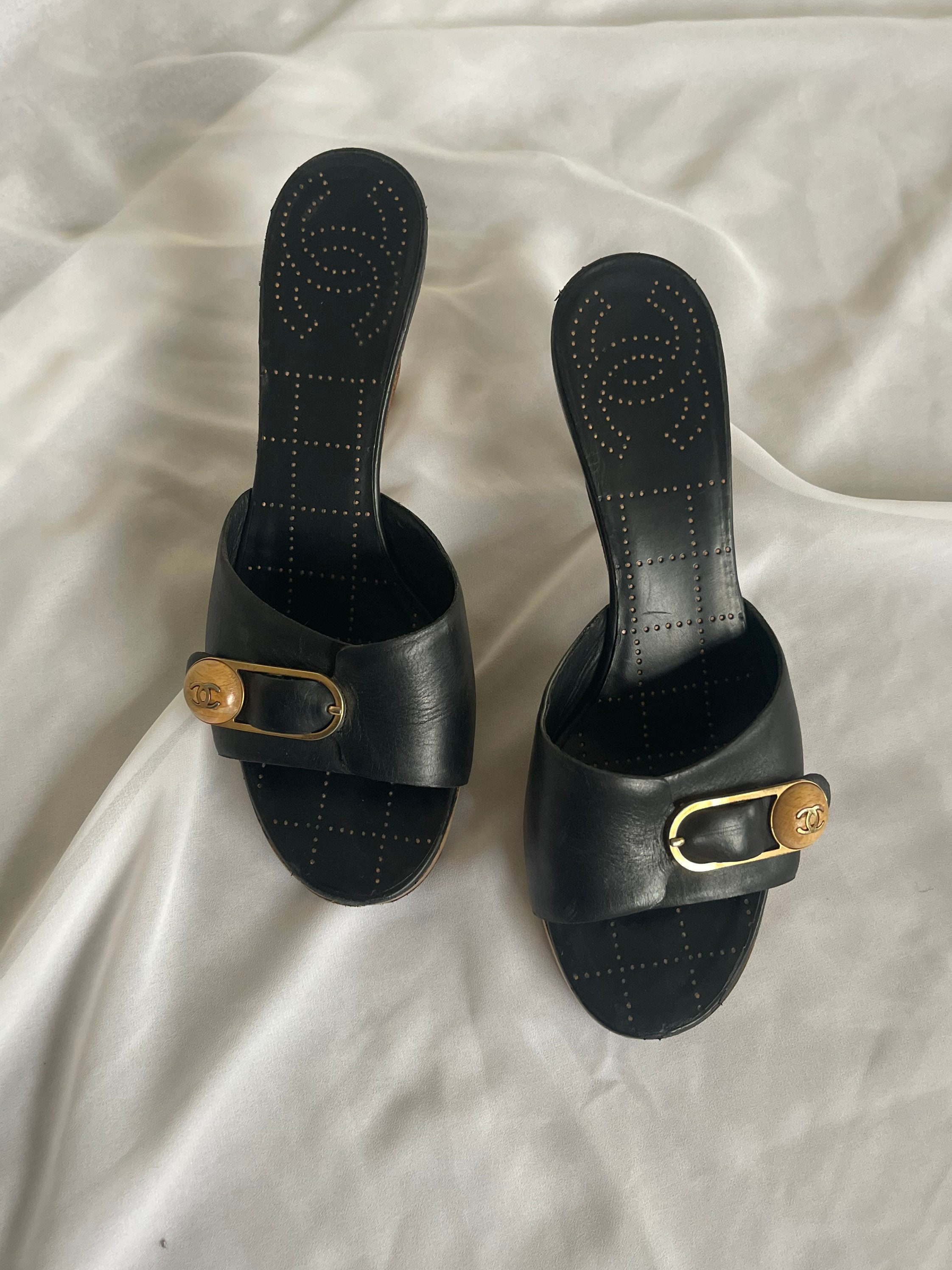 Chanel (France) shoes and other footwear - price guide and values