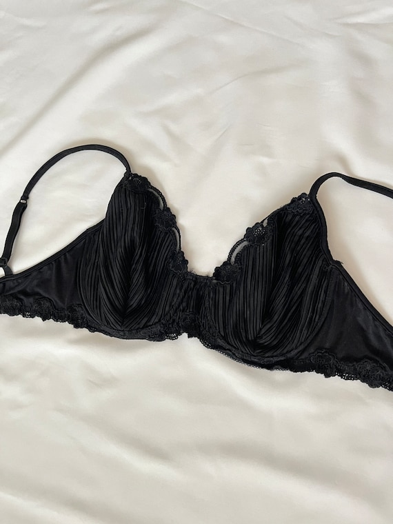 Vintage La Perla Pleated Bra, Size 34B, 32C -  Canada