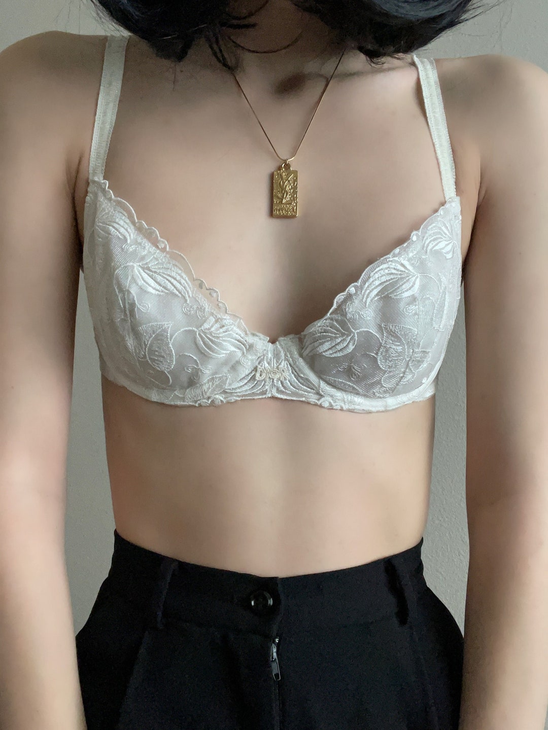 Vintage Dior Ivory Lace Bra, Size 36A 10213 -  Israel