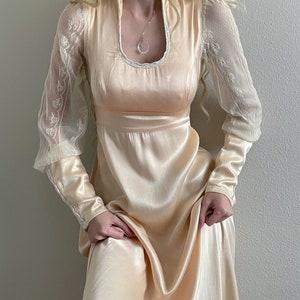 Rare 70s Gunne Sax satin and lace wedding romantic dress, size S #10066