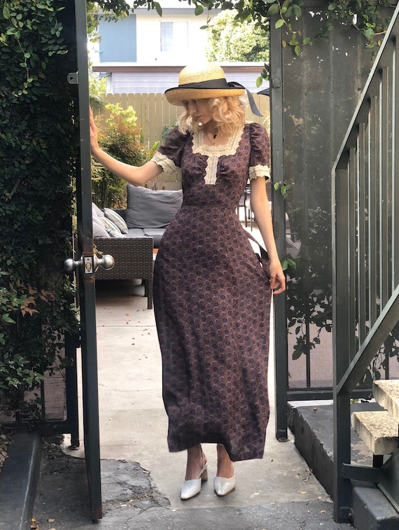 Vintage 90s violet cottage maxi dress, Small puff