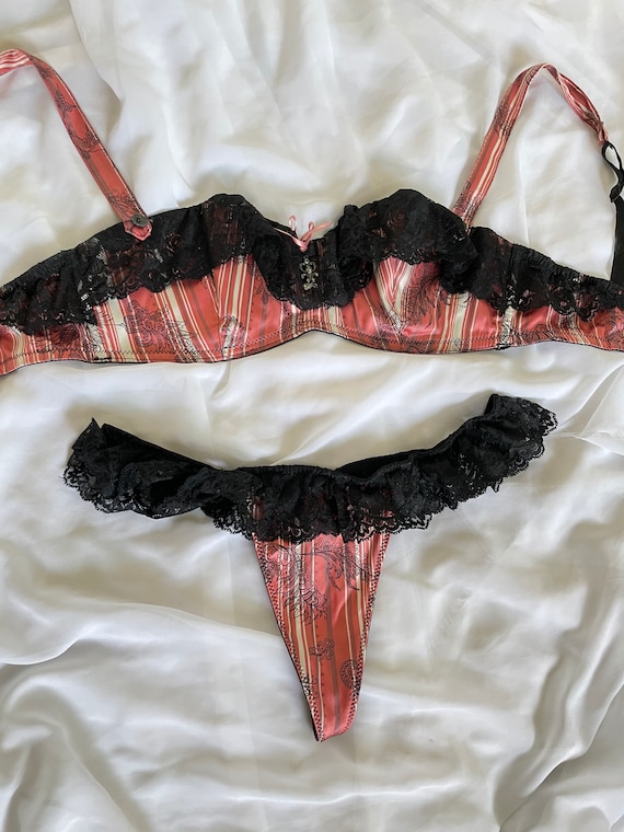 Vintage Chantal Thomas corral black ruffled bra thong lingerie - Etsy