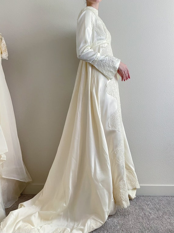 Rare Vintage 1960s ivory wedding dress, empire wa… - image 5