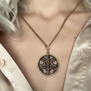 Vintage 70s zodiac necklace Capricorn gold tone