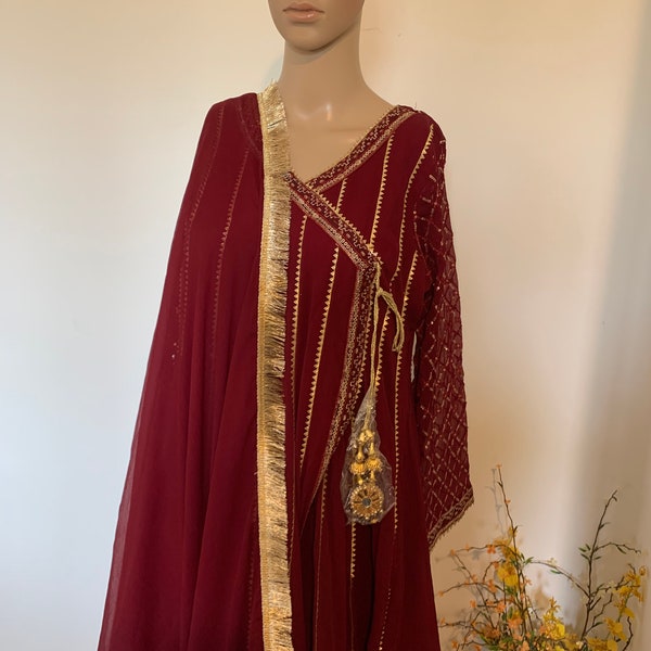 Maroon burgundy chiffon3 pcs anghrakha kurta with satin lining& chiffon orna with gotta lace and heavy sequins work on sharara size 42”44”46