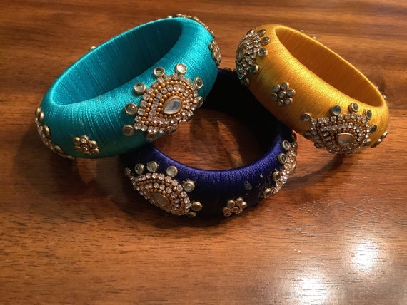 Silk Thread Bangles & Jewellery are the New Mehendi Accessories |  WeddingBazaar