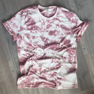Bleached T-shirt. Mauve bleached Tee. Distressed Tee. Women&#39;s bleached tee. Reverse tie Dye. Popular bleached shirt. Acid wash shirt.