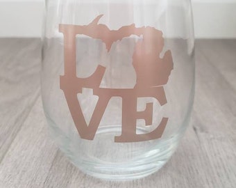 Michigan love stemless wine glass. Michigan wine glass.