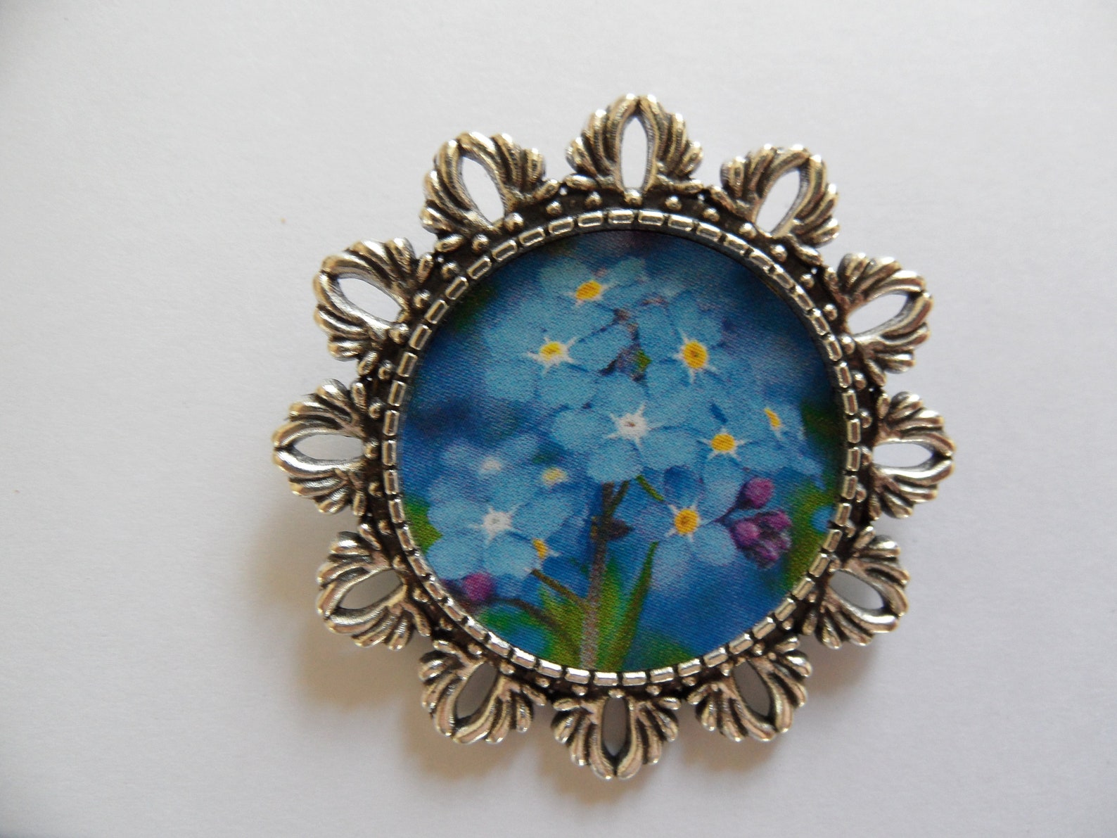 Me Not Brooch With Glass Cabochon Etsy UK