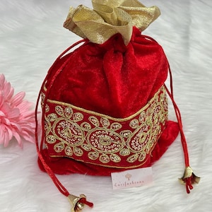 Velvet Potli Bag Pack Of 5 | Ethnic String Gift Bag | Return Gifts | Thamboolam Bags | Housewarming Favor Bags | Festive Gift Bags