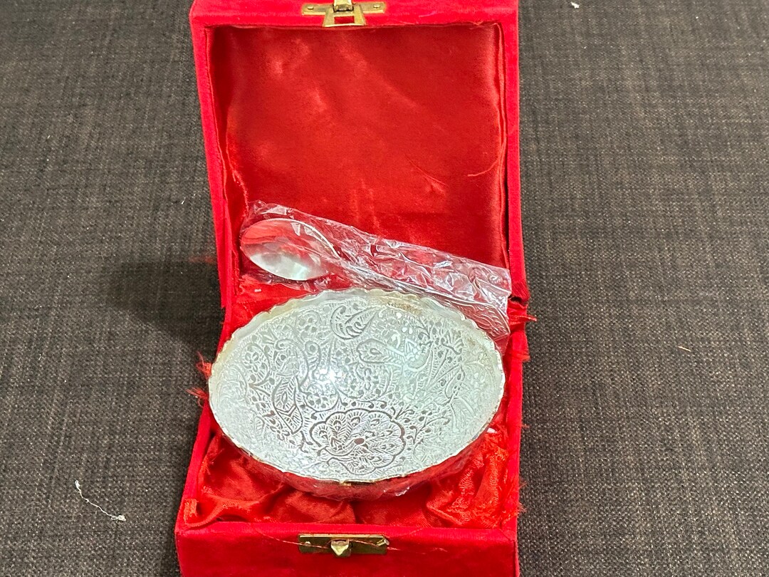 999 Pure Silver Hallmarked 3.0 Inch Glass & Bowl Set - Designer Set#02