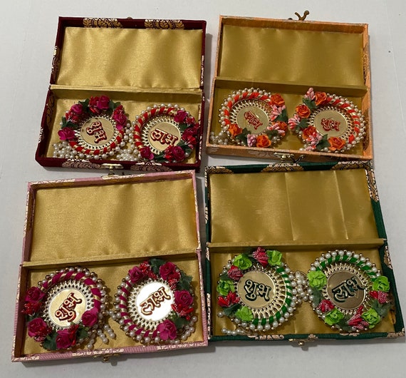 Designer Blouse Pieces with Haldi/Pasupu & KumKum/Kumkuma Packets/Return Gifts for Weddings, Puja and Events Etc