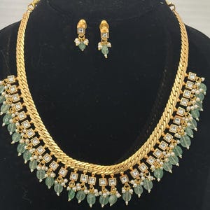 Jadau Kundan Necklace With Earrings