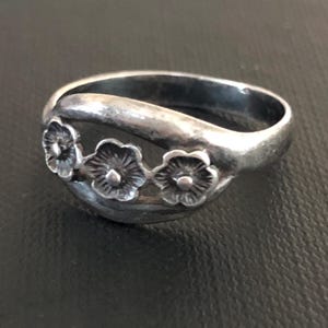 Vintage USSR 916 silver ring