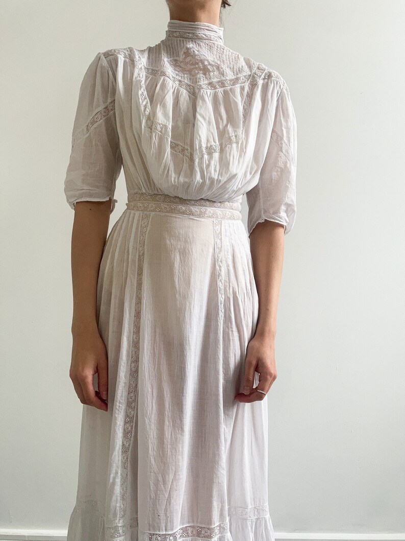 Antique Edwardian Cotton Lawn Gown With Lace Embroidery Etsy