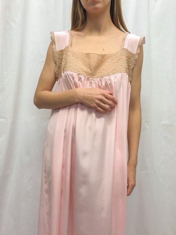 Vintage 20s 30s silk embroidered nightgown
