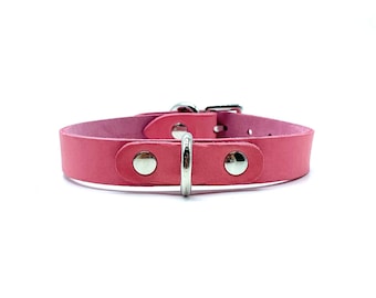 Gargantilla rosa de cuero italiano con anilla en D, collar de sumisión